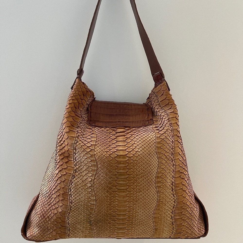 AUTHENTIC CARLOS FALCHI HAND BAG - Picture 2 of 6